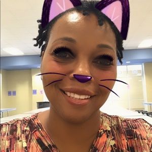 Meet your Posher, Christie